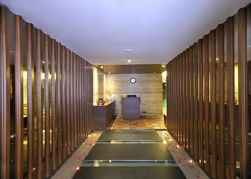 Fortune Select Sg Highway, Ahmedabad - Member Itc Hotels' Group Exterior photo